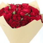 10_stem_red_spray_roses_bouquet.png