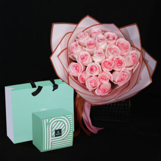 Pink rose Bouquet with Patchi chocolate