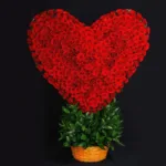 enormous_heart_shaped_flower_arrangement_1_.jpg