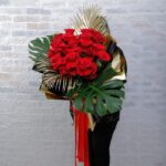 fabulous_handbouquet_of_red_roses.png