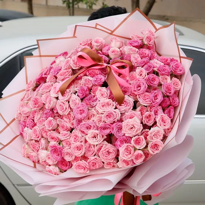 pink centric bouquet 3 jpg