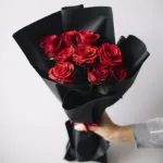 red_retro_bouquet.jpg