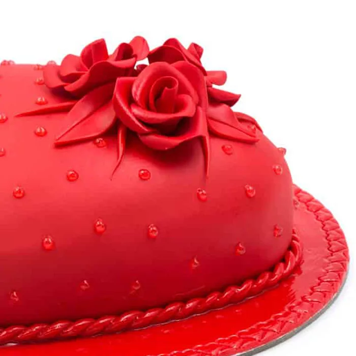 red romance cake 2 jpg