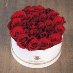 red_rose_in_white_box_1-MAIN.png