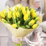 yellow_tulip_bouquet.jpg