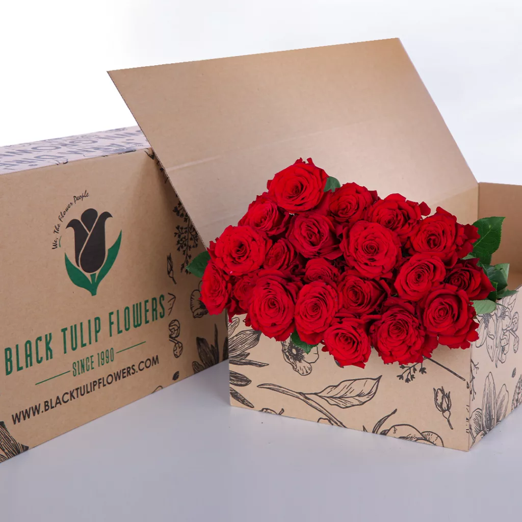 Rose - Red (Upper Class) 02 A vibrant bunch of premium red roses in a brown box, perfect for creating stunning arrangements.