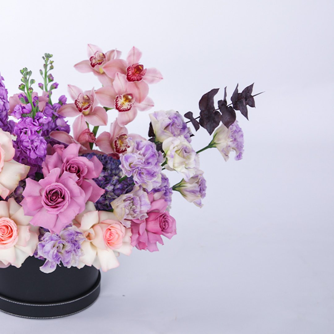 Alluring Floral Box
