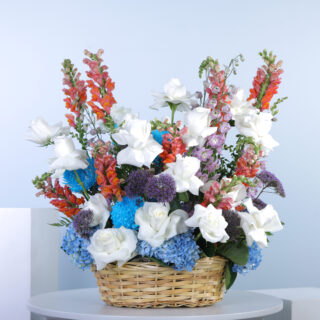 Flowers White Sparkle Basket