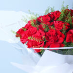 20 Red Rose & Lipidium Bouquet 4 02