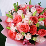Roses & Lilies Bouquet 2 04