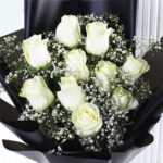 Graceful White Bouquet 4 03