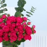 Dark Pink Spray Rose in Vase (20 stems) 4 03 89