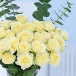 White Spray Rose in Vase (20 stems) 5 2