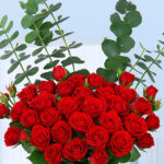 Red Spray Rose in Vase (20 stems) 4 4