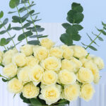White Spray Rose in Vase (20 stems) 4 4