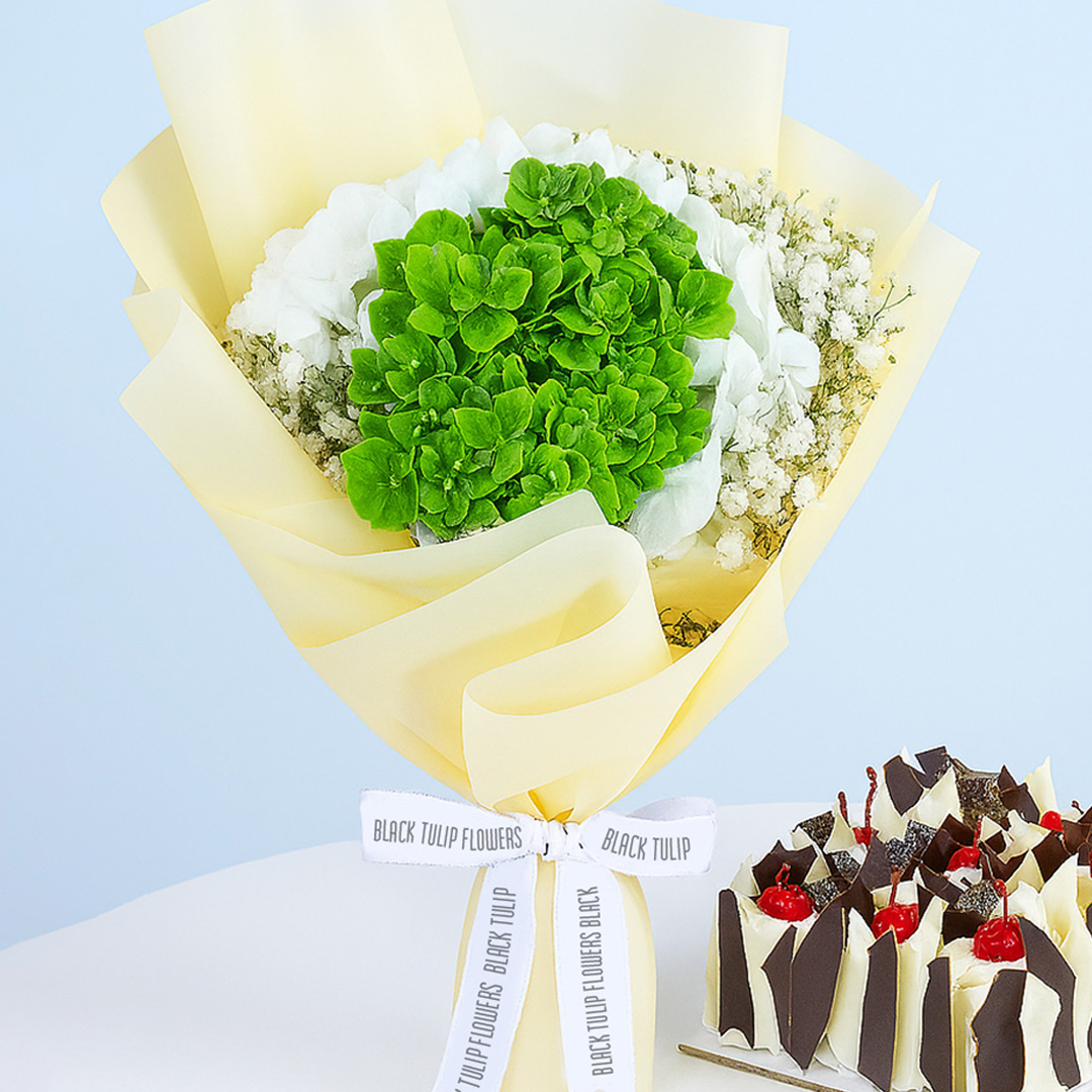 green-hydrangea-bouquet-cake-combo-02 green hydrangea bouquet cake combo 02