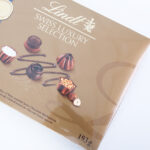 Lindt Swiss Luxury Selection Chocolates 4 lindt-luxury-chocolates_04
