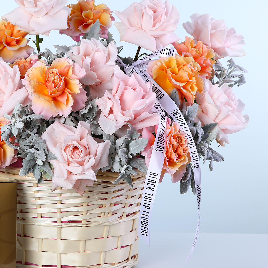 peach-pink-roses-basket-with-lindt_03 peach pink roses basket with lindt 03