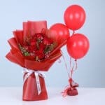 red-roses-bouquet-love-balloons-10