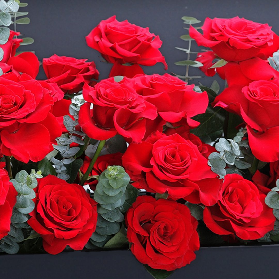Red Roses Items Signature Red Roses Box | Premium Black Box Flowers