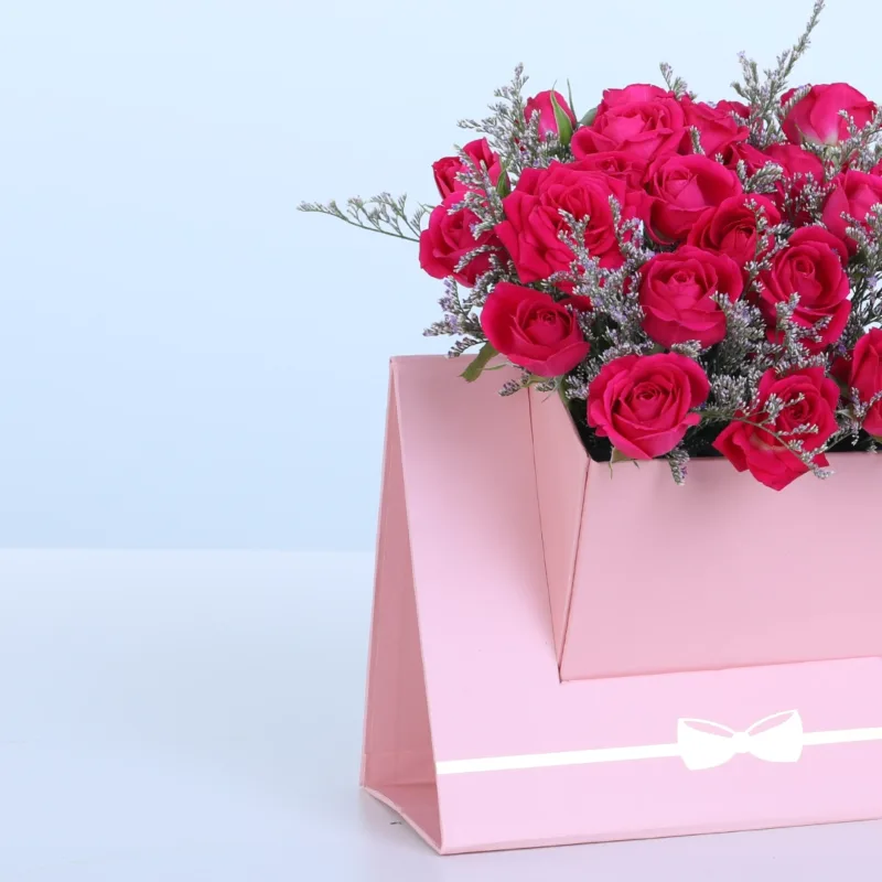 dark-pink-spray-rose-envelope-box_03 dark pink spray rose envelope box 03